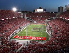 开云体育登录-当红牛遇上红牛，萨尔茨堡的奥地利碾压与孔德点燃的家族内战