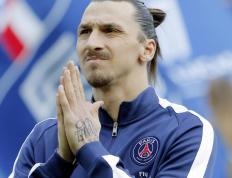 开云官网-双重奏的胜利，从温布利到休斯顿，跨越边界的竞技之光