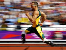 开云体育入口-赛道即战场，红牛梅赛德斯的技术对决与勒克莱尔的极限突破