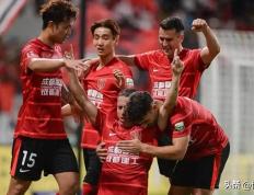 开云体育app-火力全开！球队攻防兼备，势如破竹