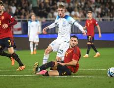 开云下载-比利时新星闪耀赛场被誉为未来之星