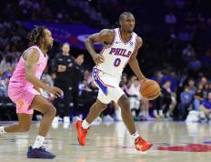 开云体育入口-76人全队表现出色，大胜小牛止颓势