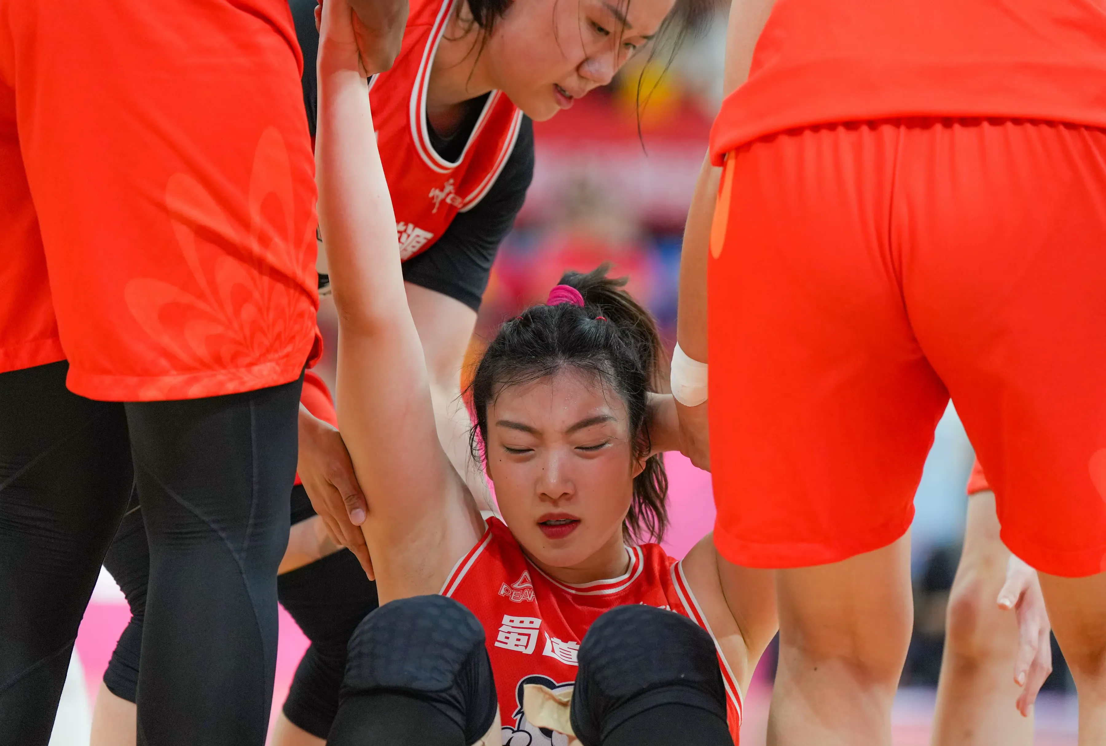 开云平台-四川女篮外援联手训练，取得突破