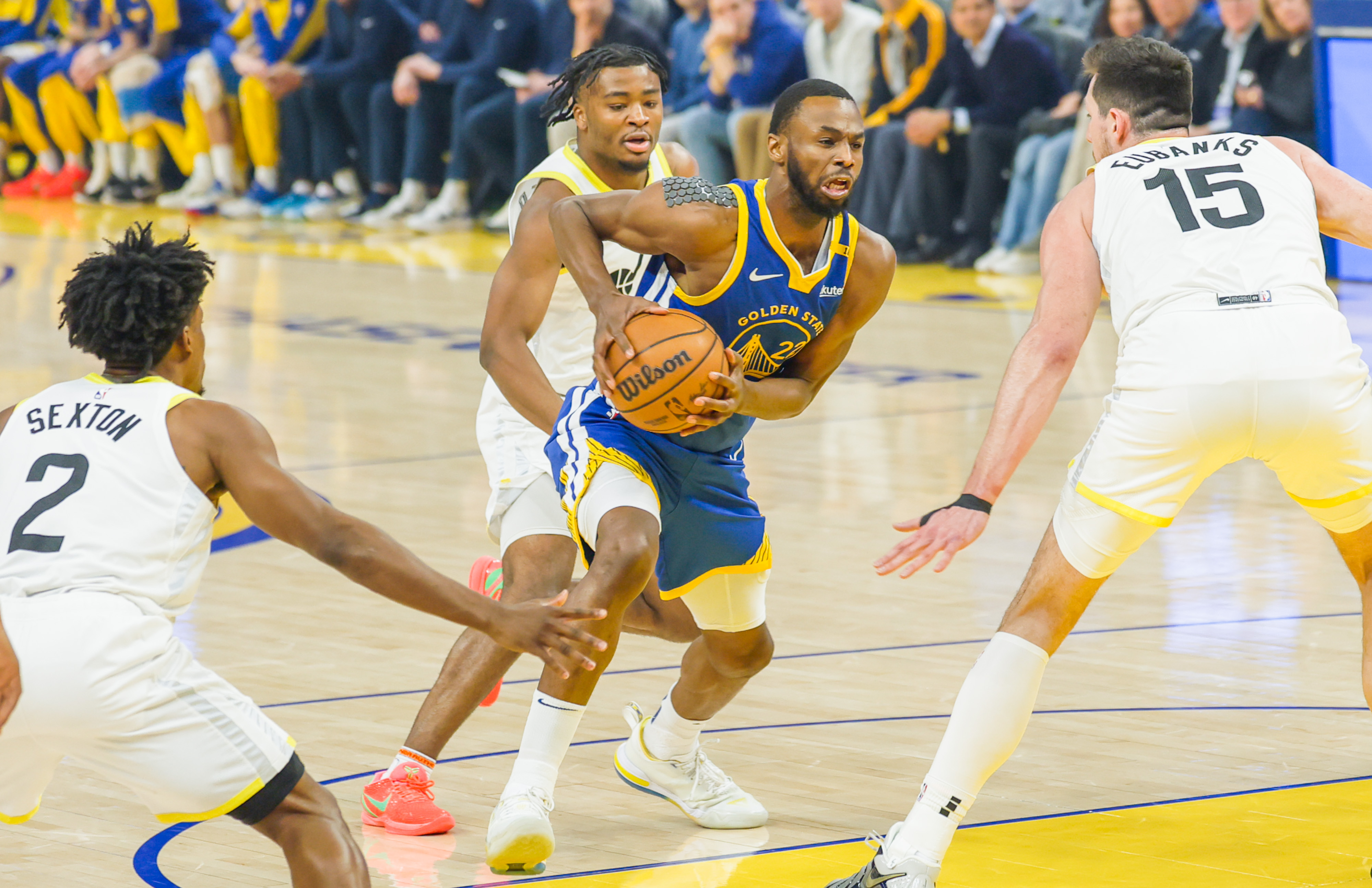 开云体育平台APP-NBA球员在国际比赛中表现抢眼