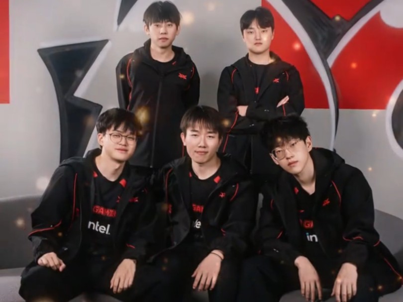 开云体育下载-JDG轻取EG，Scout开启传奇时刻激烈交锋入围赛，技惊四座