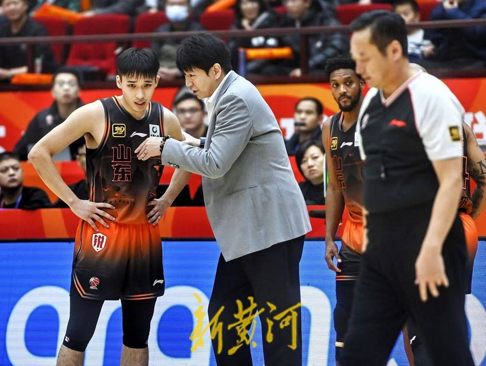 开云平台-山东男篮逆袭击败北京队，势不可挡