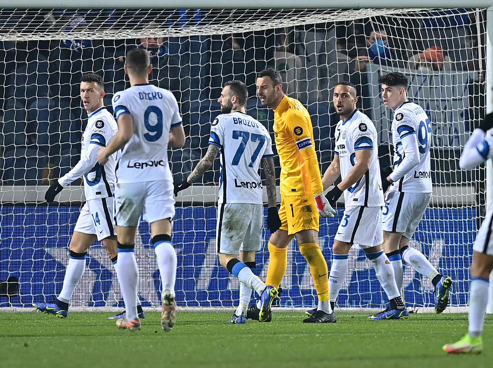 开云体育官网-罗马辗压亚特兰大，凭借小将绝杀重返榜首